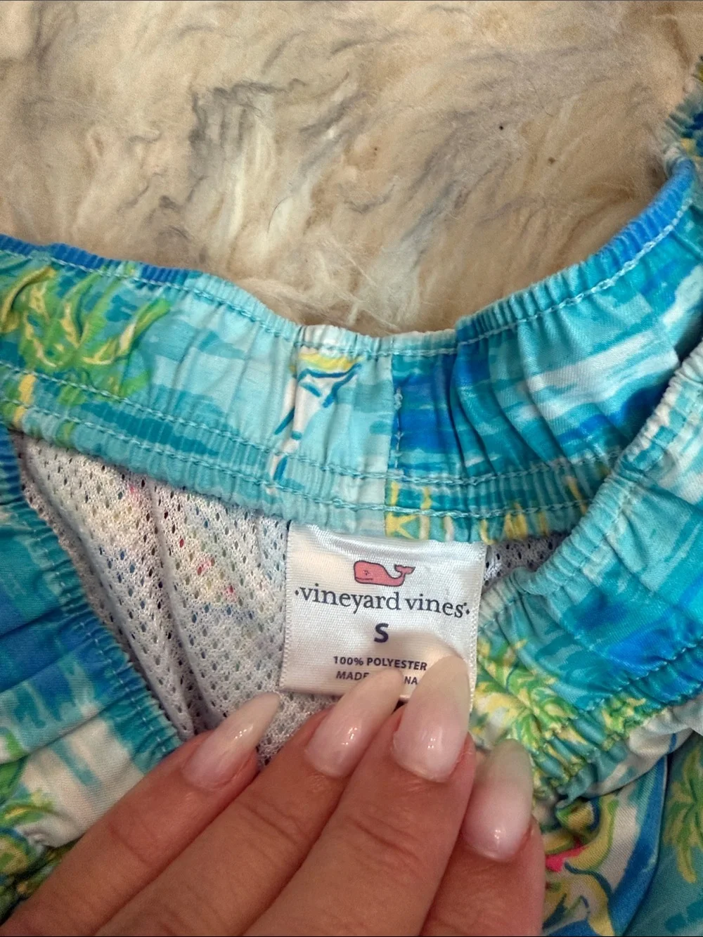 Vineyard Vines Blue Tropical Island Print Swim Board Shorts